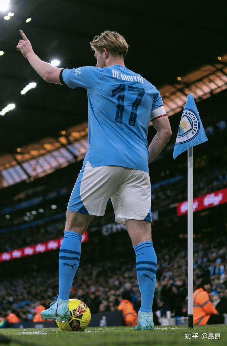 战广岛三箭前路易斯晒照：最后一舞；球员与申花合同月底到期